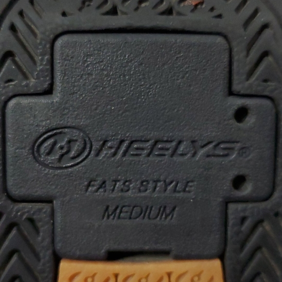 Heelys  size 5 - Picture 5 of 8